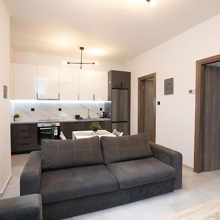 Modern & Comfy Apartment Thessaloníki Eksteriør billede